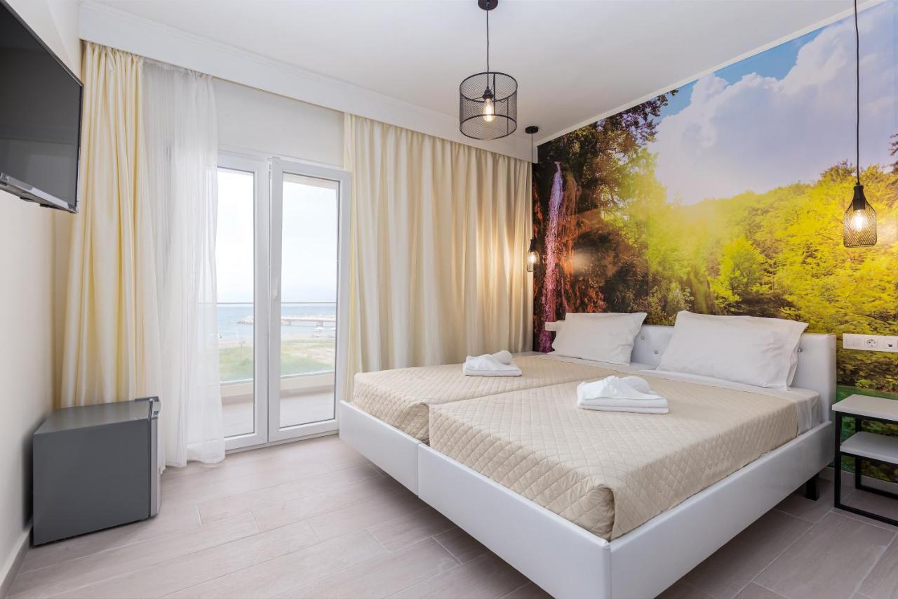 Aqua Luxury Suites By Estia Roda  Ngoại thất bức ảnh