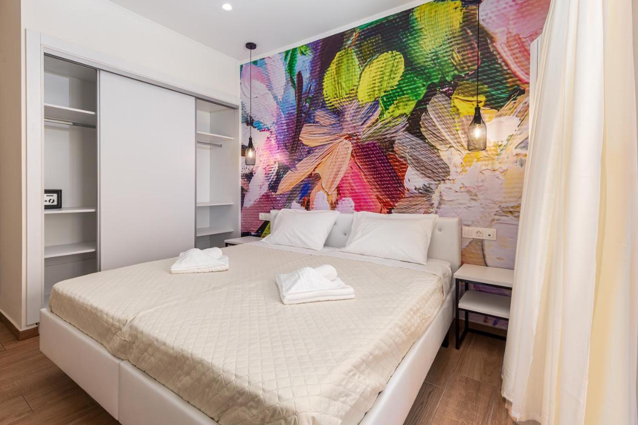 Aqua Luxury Suites By Estia Roda  Ngoại thất bức ảnh