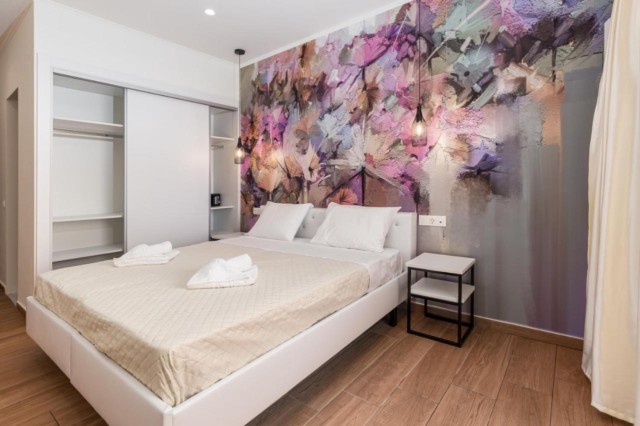 Aqua Luxury Suites By Estia Roda  Ngoại thất bức ảnh